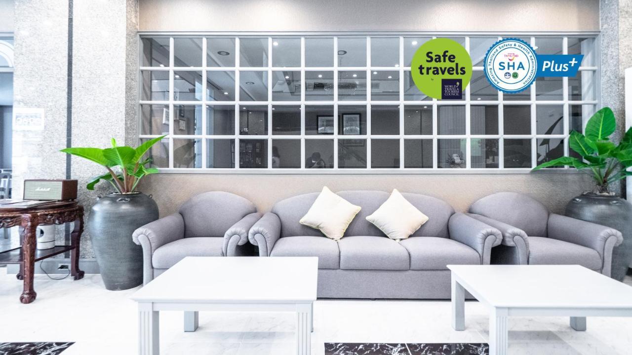 Yellow Ribbon Hills Boutique Suites Бангкок Екстер'єр фото